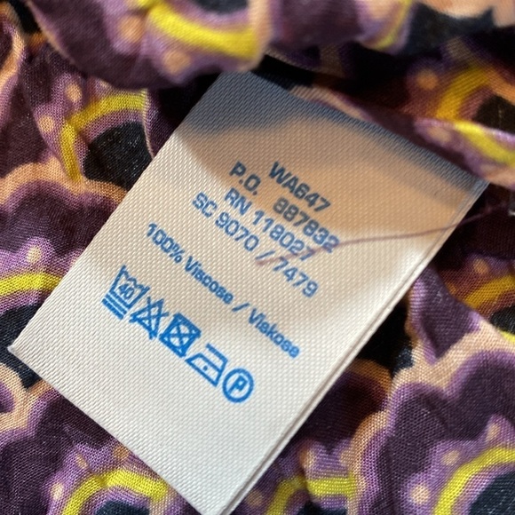 Boden Geometric Floral Retro Patterned Popover Blouse - Picture 8 of 11